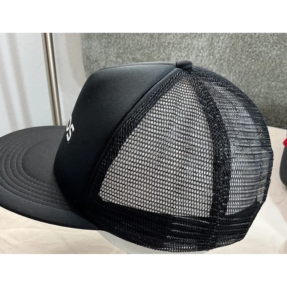 OOFOS‎ Trucker Hat- Black/Hit Wear